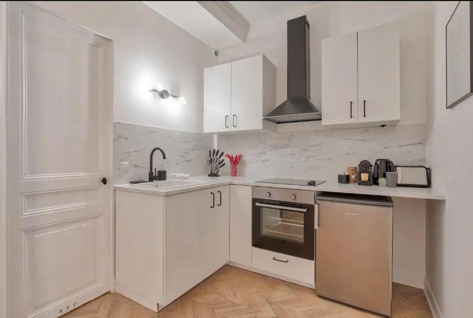 Superbe Pour 4P Proche Arc De Triomphe Apartment Paris Ngoại thất bức ảnh